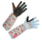 Garden Glove Rose Garden